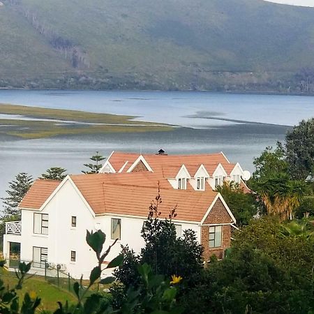 6 On Protea Panzió Knysna Kültér fotó